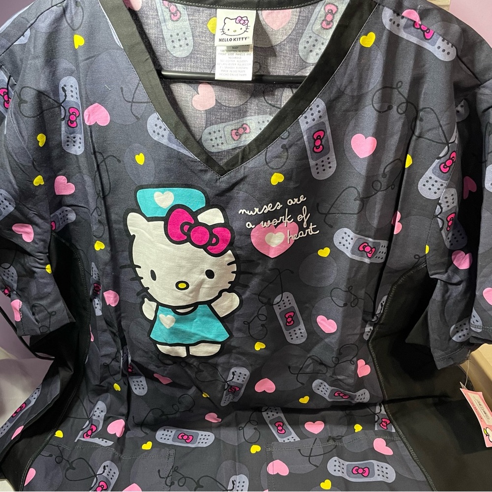Hello kitty scrub size 2XL